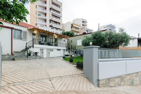 Property building, Facade/entrance