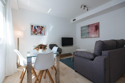 TV and multimedia, Living room, Dining area