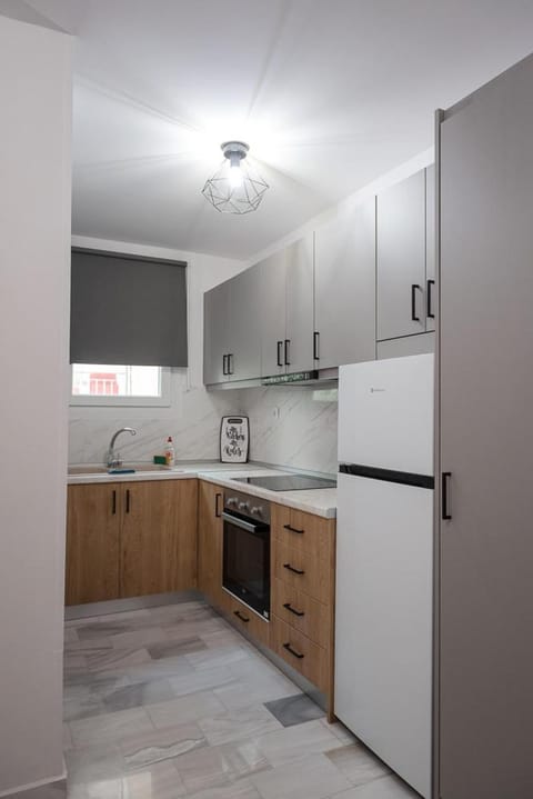 AZ modern studio Apartment in Volos