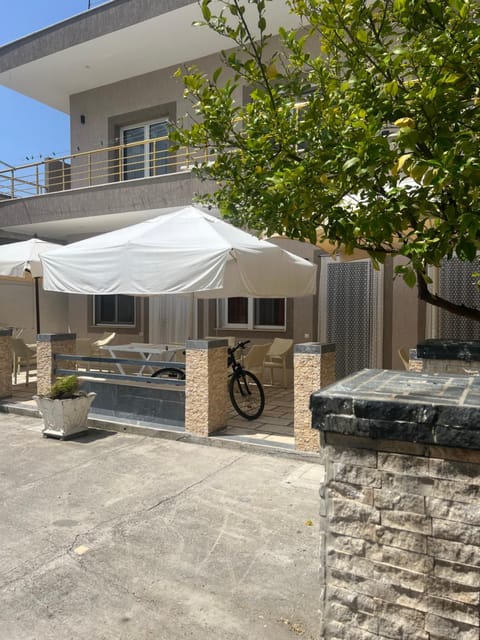 Villa Roel 2 -apartments Apartment in Vlorë