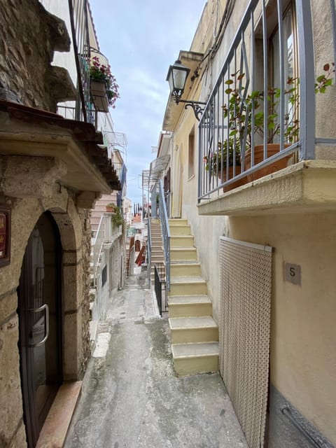 1931 Apartments - Borgo Antico - Gargano Apartment in Province of Foggia