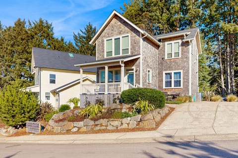 The Turtle Nest House in Lincoln City