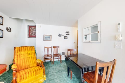 Enjoy the View House in Waldport