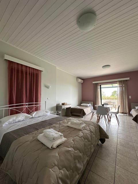Odysseas rooms Apartment hotel in Messenia
