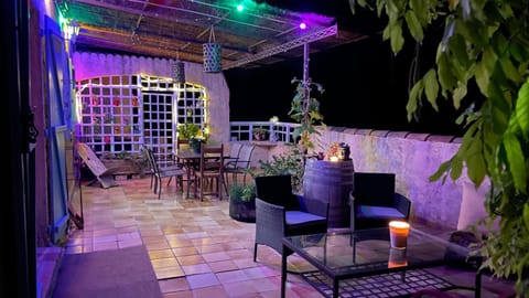 La Bastide avec Piscine, au cœur de la Provence House in Brignoles