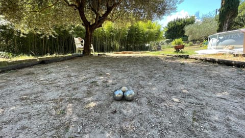 La Bastide avec Piscine, au cœur de la Provence House in Brignoles