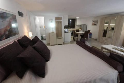 WATERFRONT VILLA SUNSET DREAM WITH POOL Villa in Dubrovnik-Neretva County