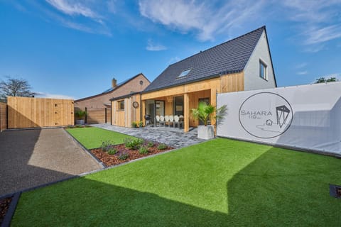 Property building, Garden