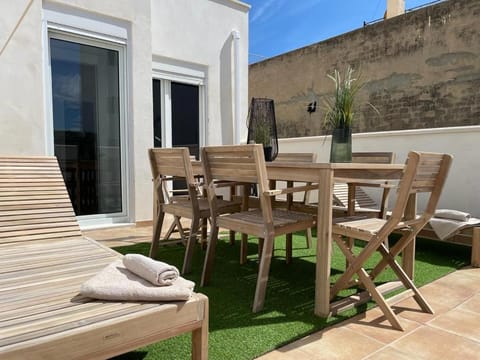 Balcony/Terrace, Dining area