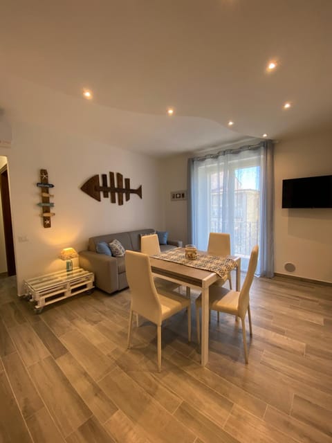 60mt dal mare Apartment in Viareggio