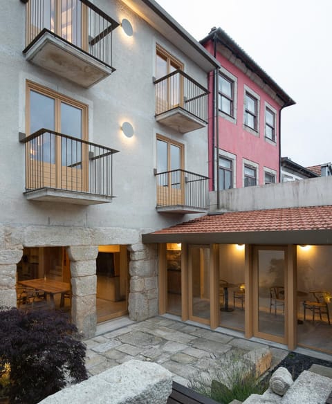 Property building, Facade/entrance