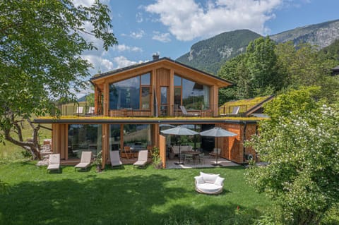 Property building, Garden, Garden