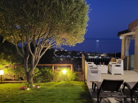 Night, View (from property/room), Balcony/Terrace, Garden view, Sea view