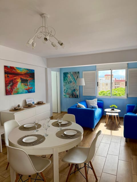Communal lounge/ TV room, View (from property/room), Living room, Dining area, air conditioner