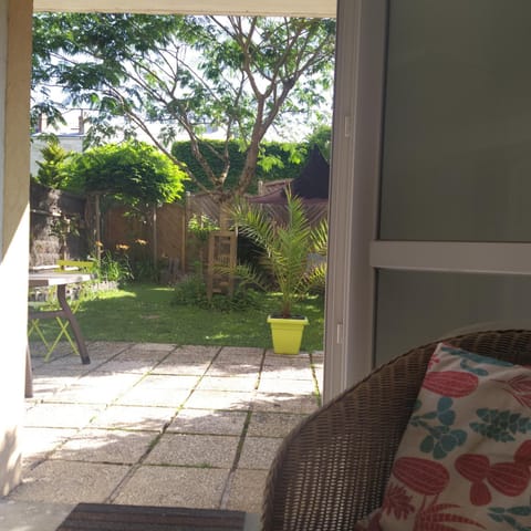 Patio, Garden, Garden view