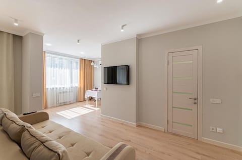Communal lounge/ TV room, TV and multimedia