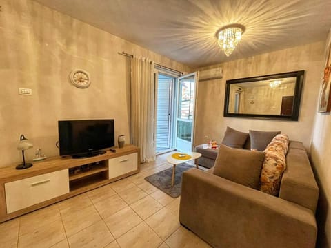 Apartman M&U Apartment in Budva Municipality