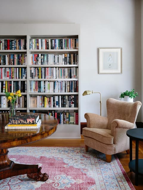 Library, Seating area