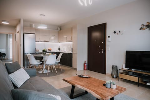 Kitchen or kitchenette, Seating area