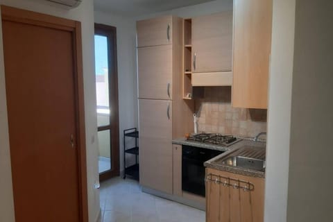 Casetta Emma, trilocale Elmas, areoporto elegante silenzioso Apartment in Sardinia