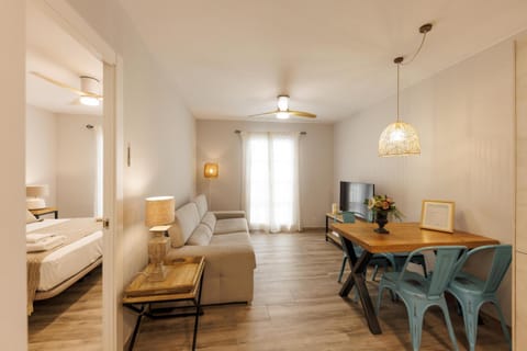 Living room, Bedroom