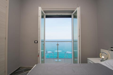 Bedroom, Sea view