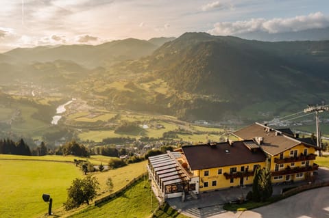 View (from property/room), View (from property/room), Balcony/Terrace, Mountain view