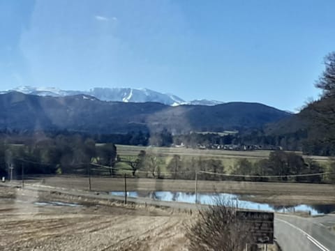 Just off the Square... Ballater Apartment in Ballater