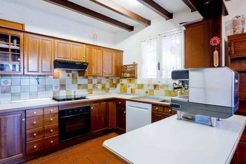 Villa Tamagna - Swimming Pool, Barbeque, Garden Villa in Liguria