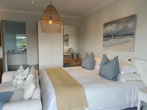 Knysna Estate Lagoon - Garden Apartments- Secure Estate - off the grid Apartment in Knysna