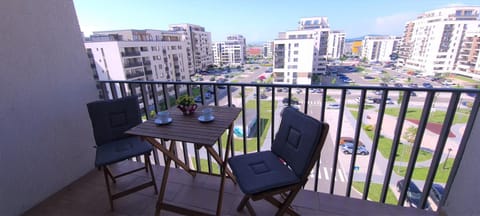 View (from property/room), Balcony/Terrace, Garden view