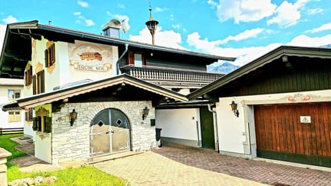 Exclusive Villa Tirol House in Salzburgerland