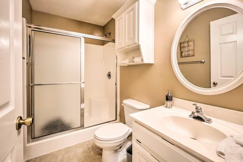 Holiday Island Home Fire Pit and Boat Parking! House in Carroll County