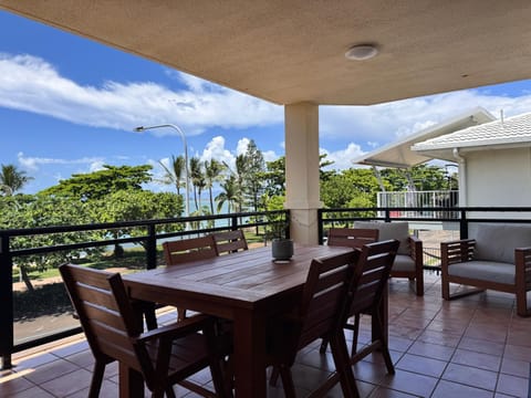Property building, Patio, Balcony/Terrace, Beach