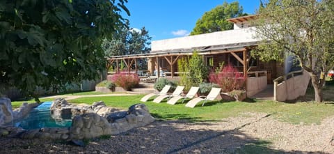 Property building, Garden, Swimming pool