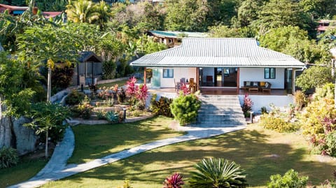 Property building, Natural landscape, Garden, Garden view