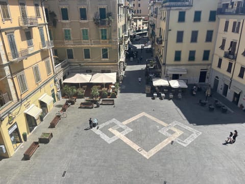 Neighbourhood, City view