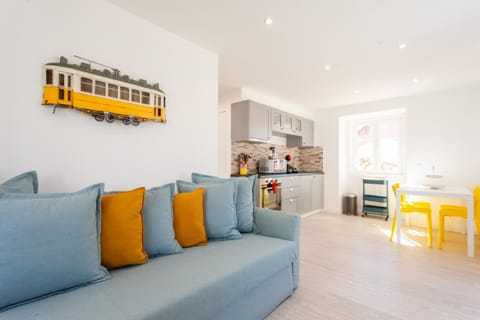 Kitchen or kitchenette, Living room