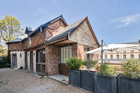 Property building, Other