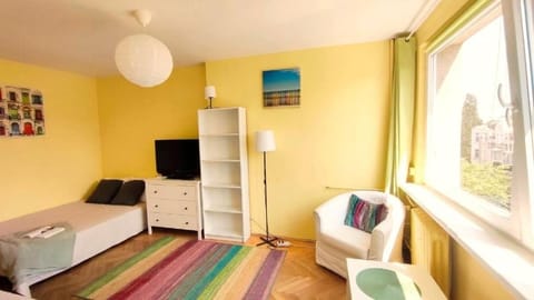 Bed, TV and multimedia, Photo of the whole room, Seating area