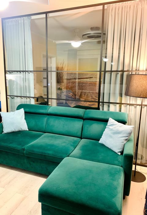 Communal lounge/ TV room, Living room, Dining area, Bedroom