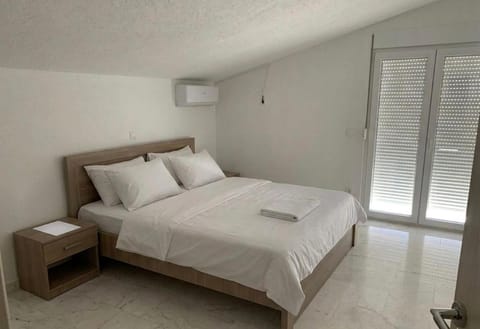 Balcony/Terrace, Bedroom