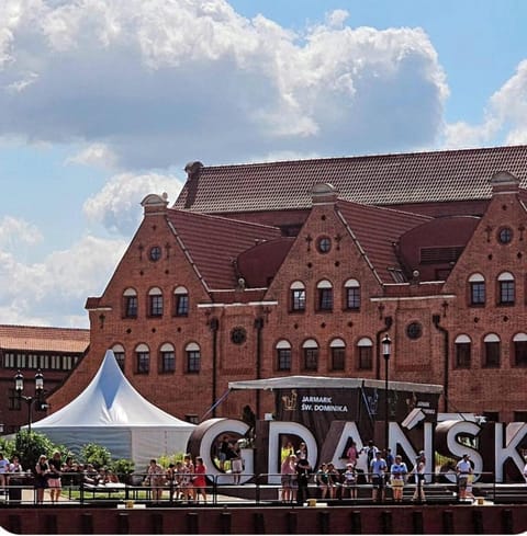 Przytulny loft 5 min od centrum Gdańska Bazpłatny parking Apartment in Gdansk