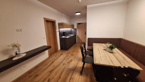 Alpenspitz Appartements - Garni - B&B Hotel in Trentino-South Tyrol