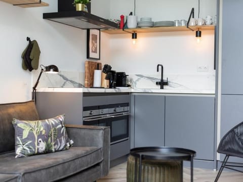 Hosted by Wendy prins willem 2 Apartment in The Hague