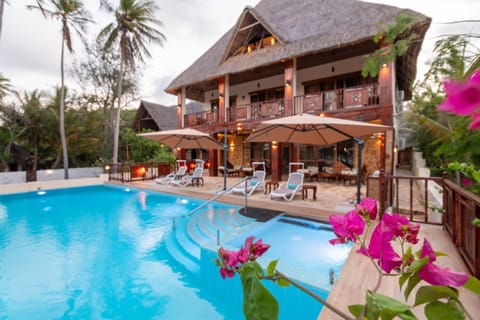 Property building, Pool view, Swimming pool