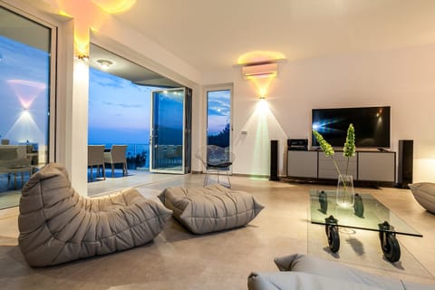 Villa Style and Sea Villa in Dubrovnik-Neretva County