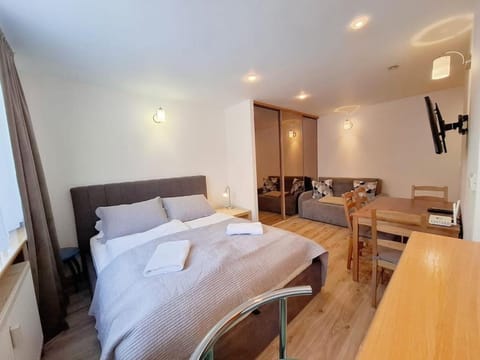 Photo of the whole room, Seating area, Dining area
