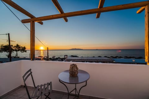 Balcony/Terrace, Sea view, Sunrise