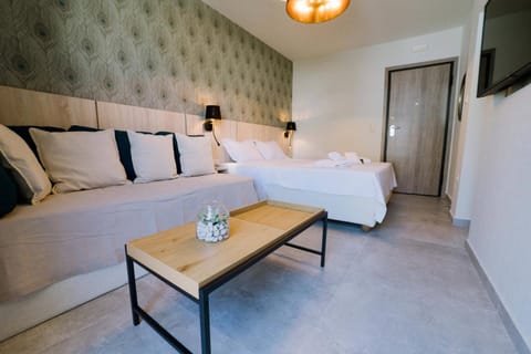 Living room, Photo of the whole room, Seating area